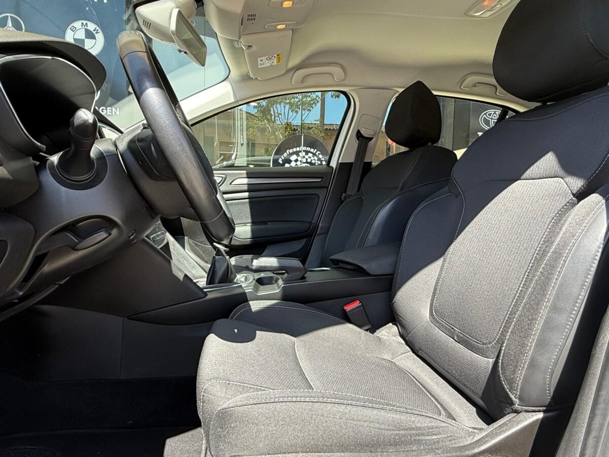 RENAULT Megane  1.5 BLUE DCI ENERGY  BUSINESS 
