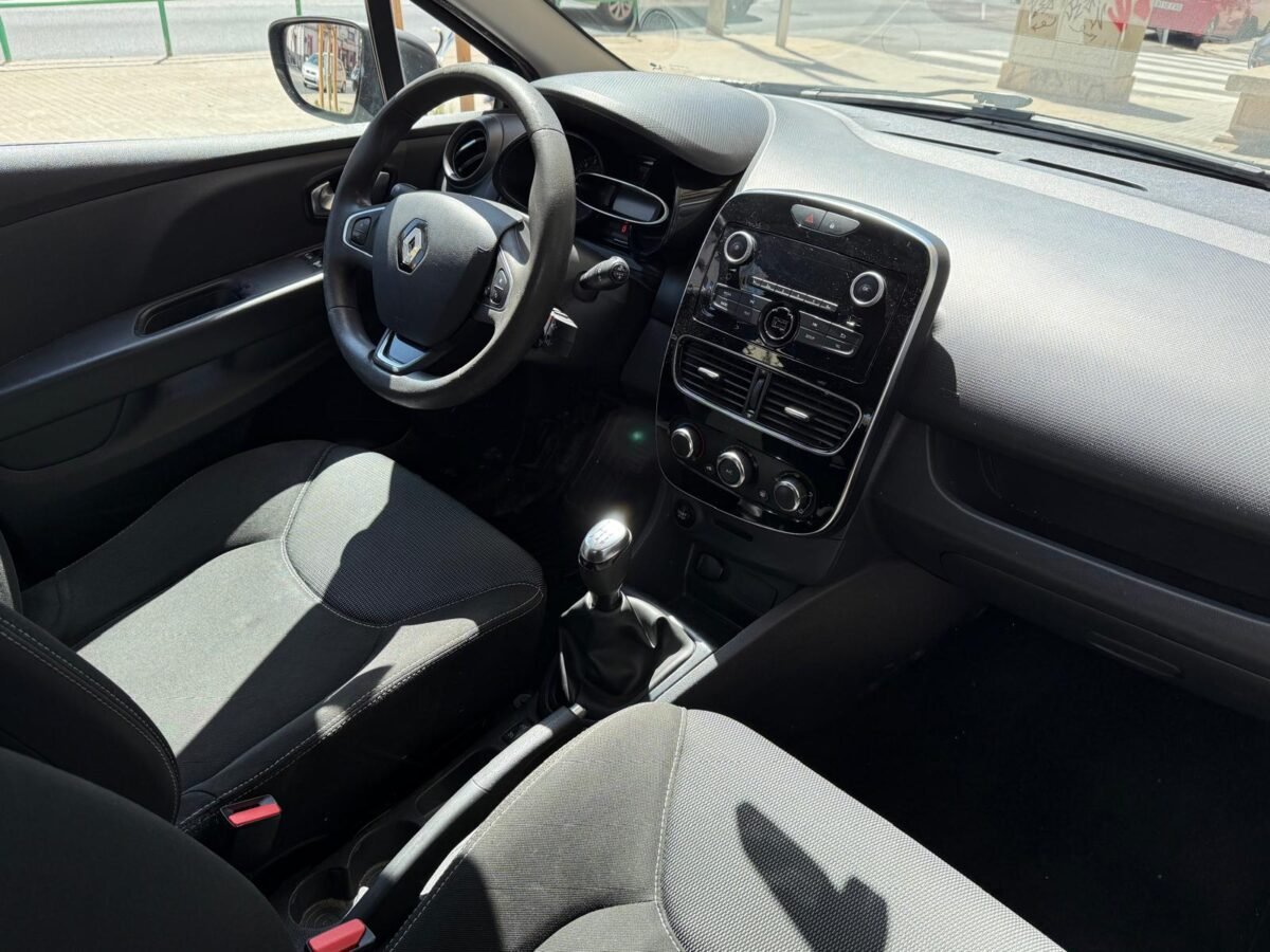 RENAULT Clío 1.2 LIFE