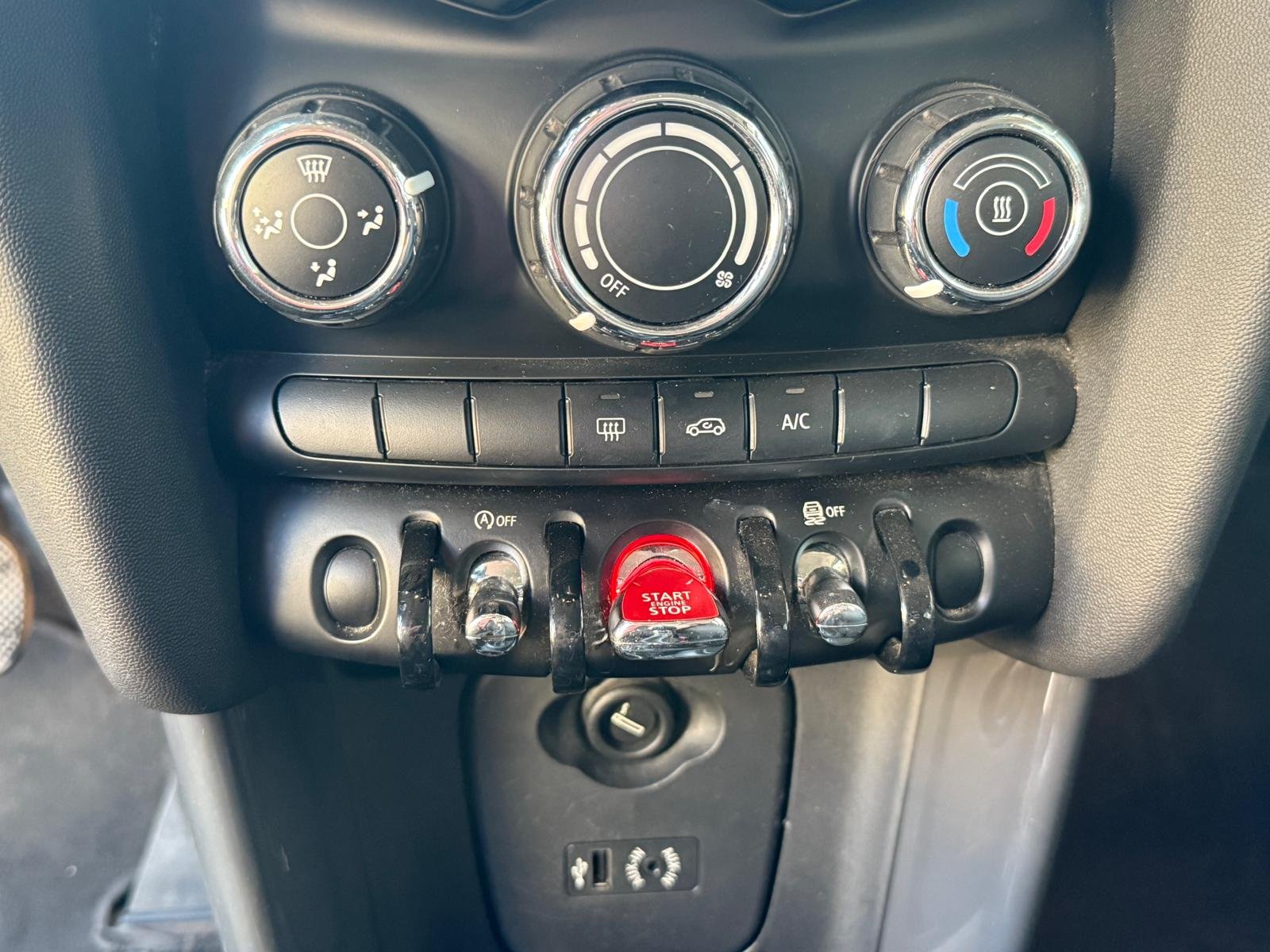 MINI COOPER D 5 PUERTAS