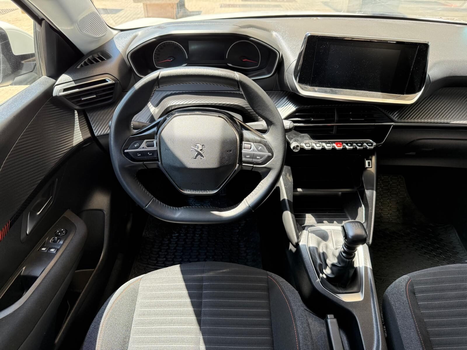 PEUGEOT 208 1.5 BLUEHDI ACTIVE