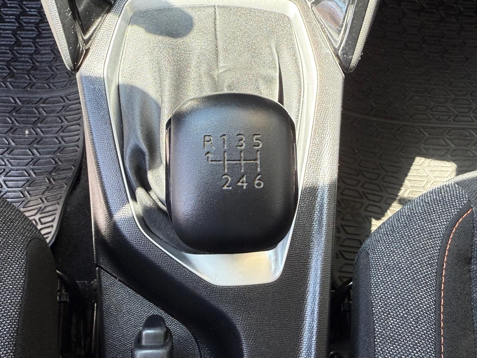 PEUGEOT 208 1.5 BLUEHDI ACTIVE