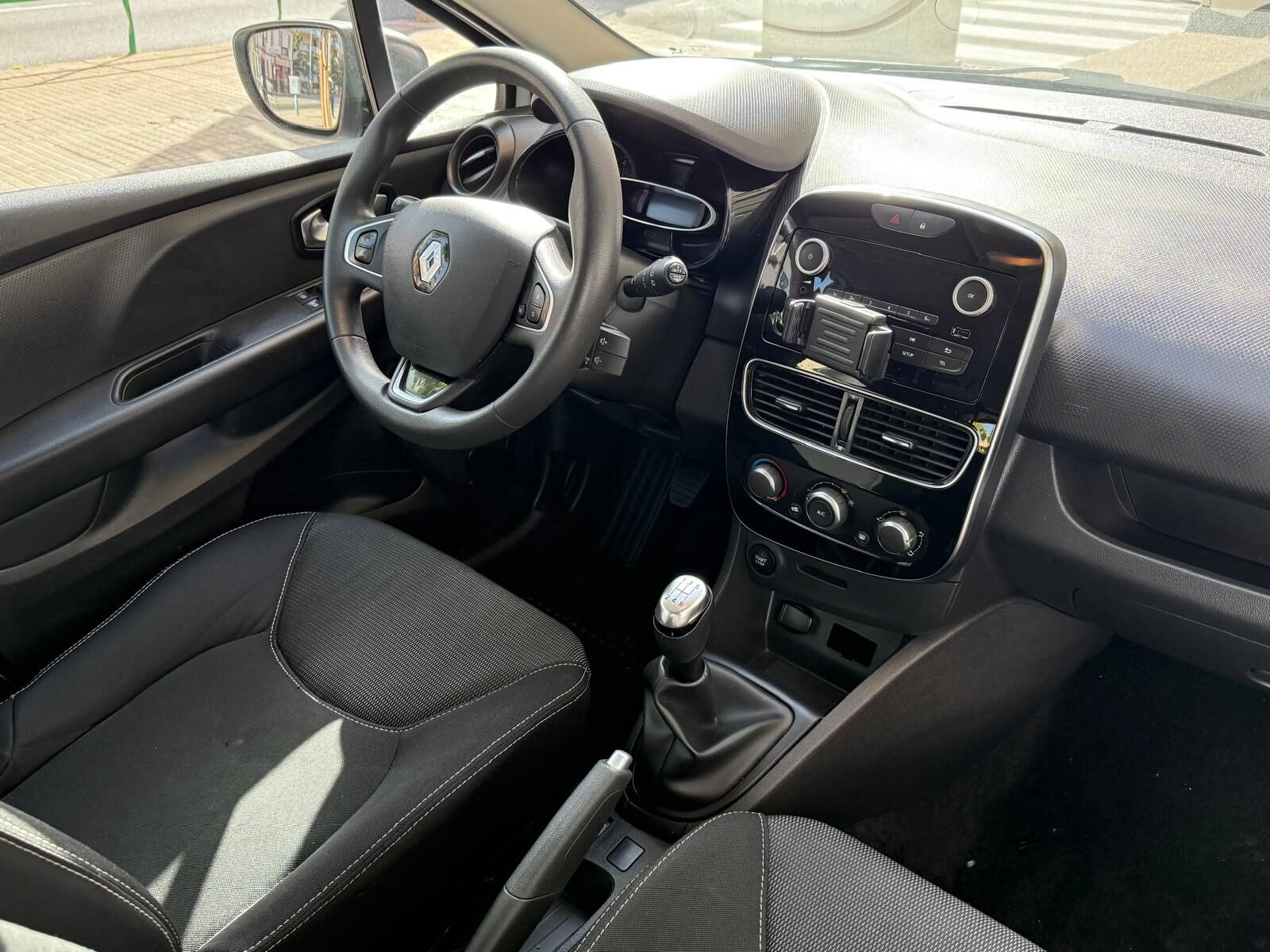 RENAULT Clío  BUSINESS 1.5dCi