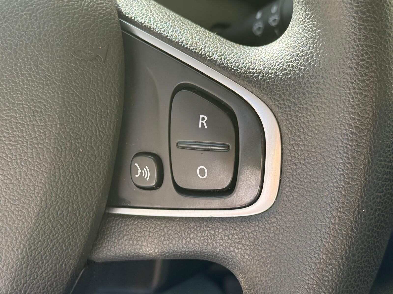 RENAULT Clío  BUSINESS 1.5dCi