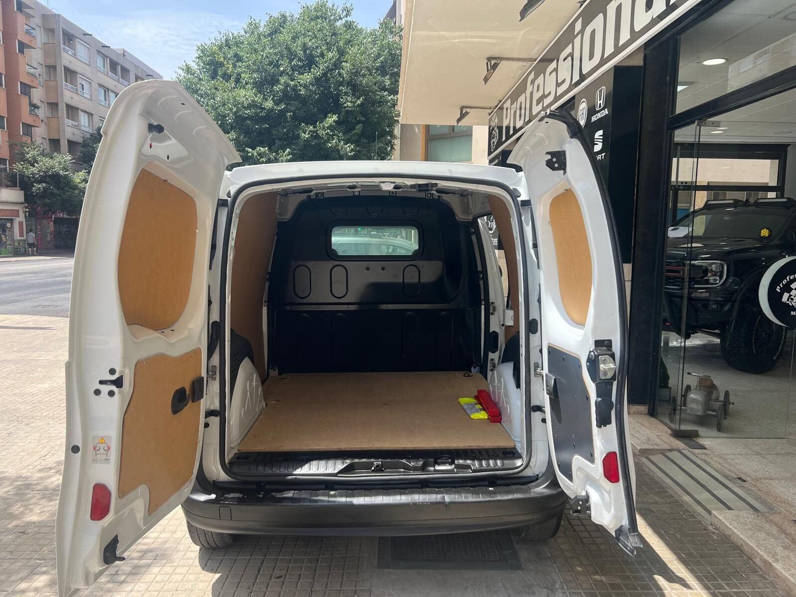 RENAULT Kangoo Furgon Confort PackL1 BlueHDi 