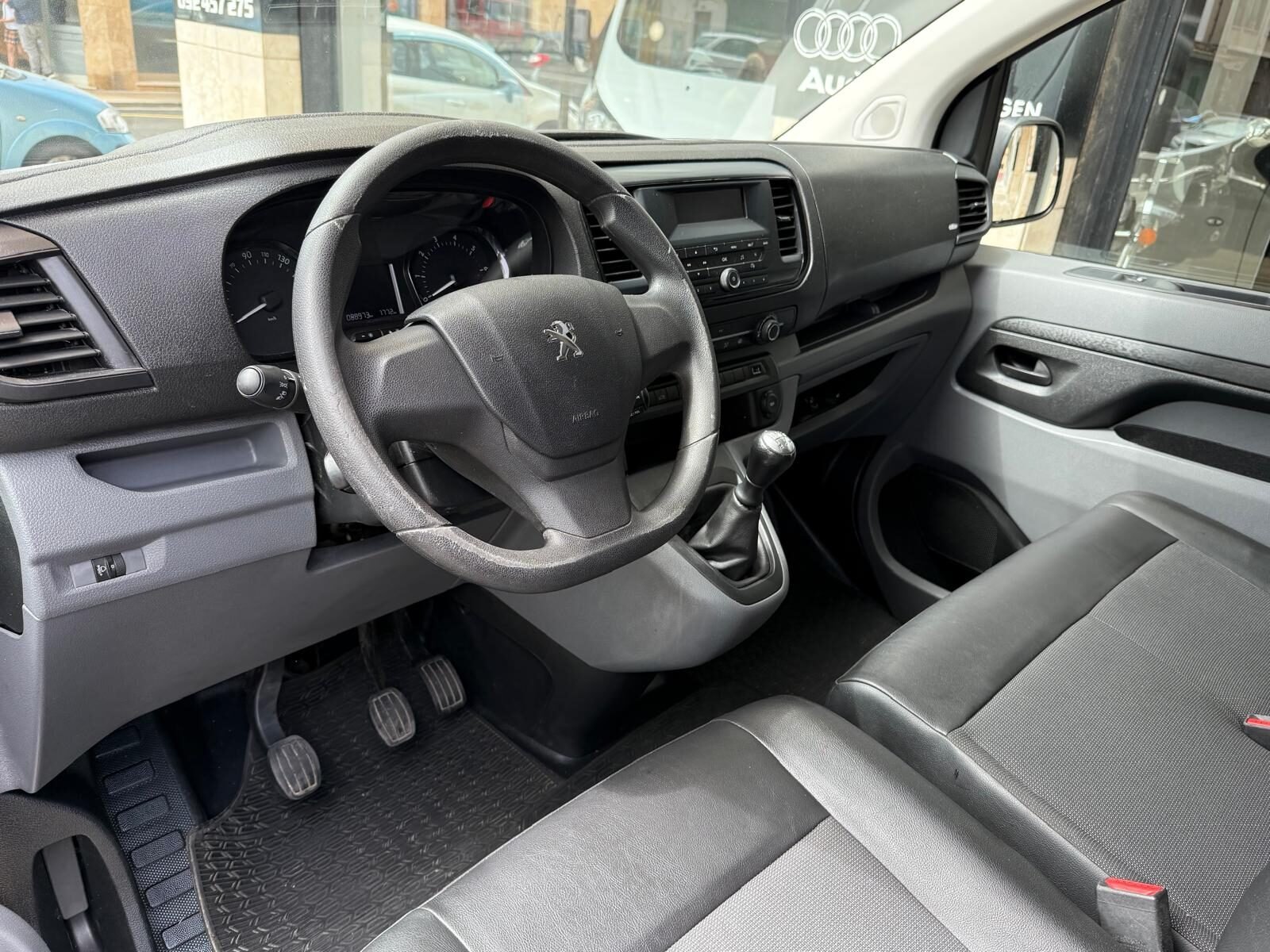 PEUGEOT Expert  1.5BlueHDi Pro 
