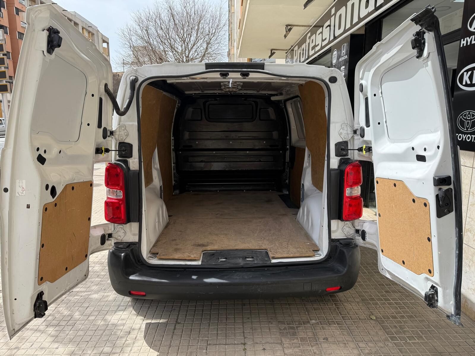PEUGEOT Expert  1.5BlueHDi Pro 