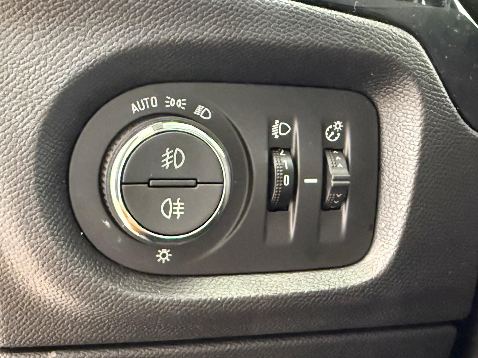 OPEL CORSA 1.5D DT  EDITION 