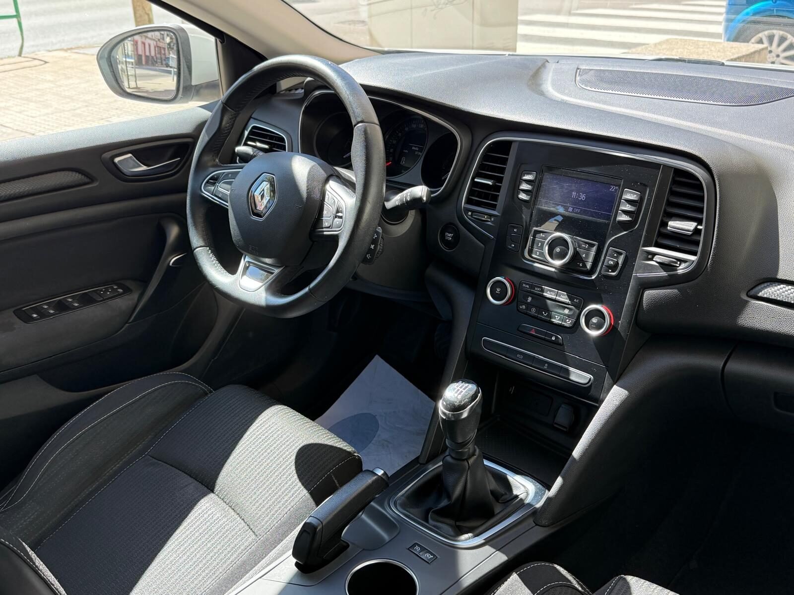 RENAULT Megane 1.5 Blue dCi Business 