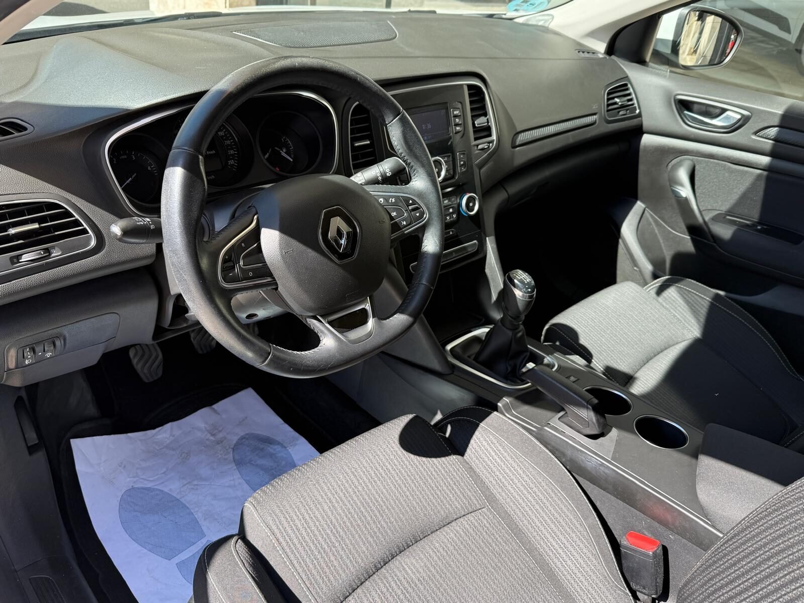 RENAULT Megane 1.5 Blue dCi Business 