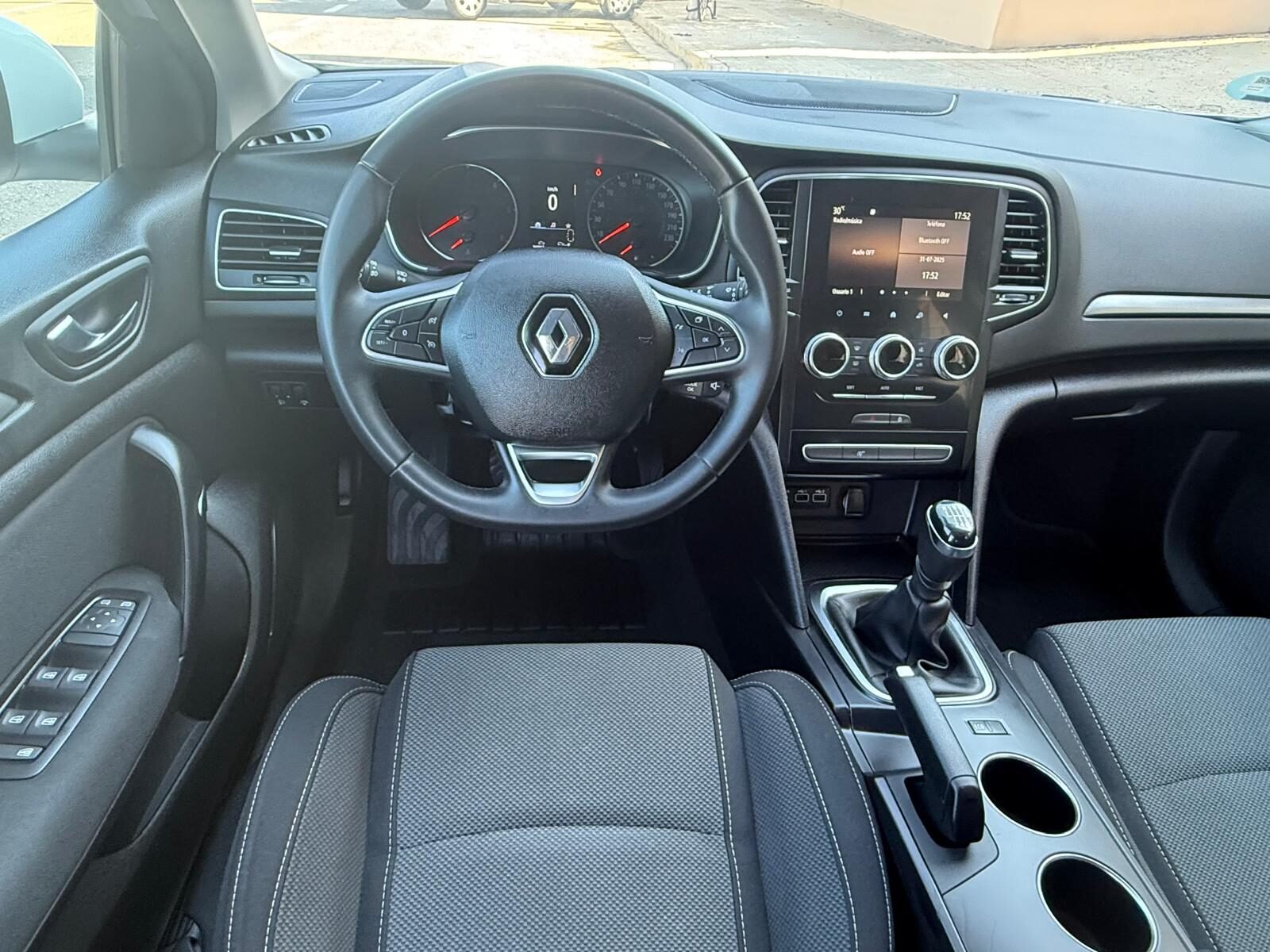 RENAULT Megane 1.5 Blue dCi Business 2023