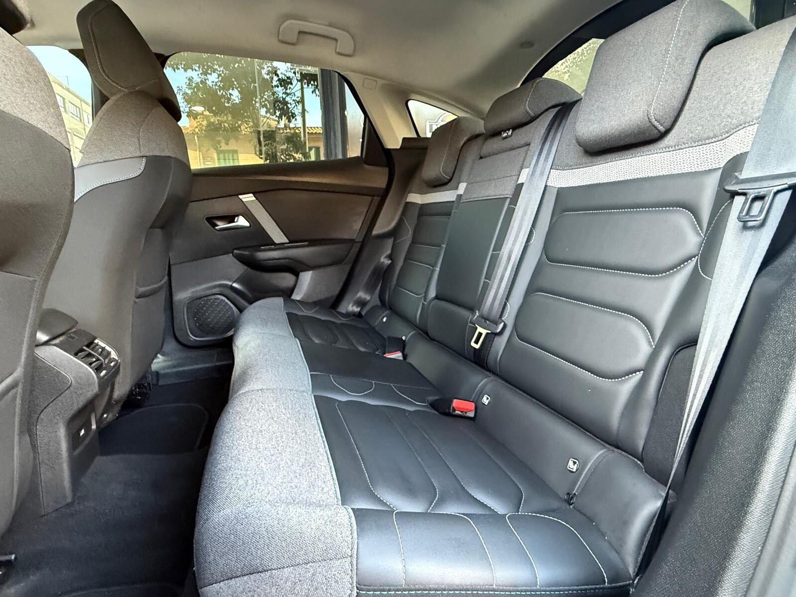 CITROEN NUEVO C4  BLUEHDI 130 S&S EAT8 SHINE