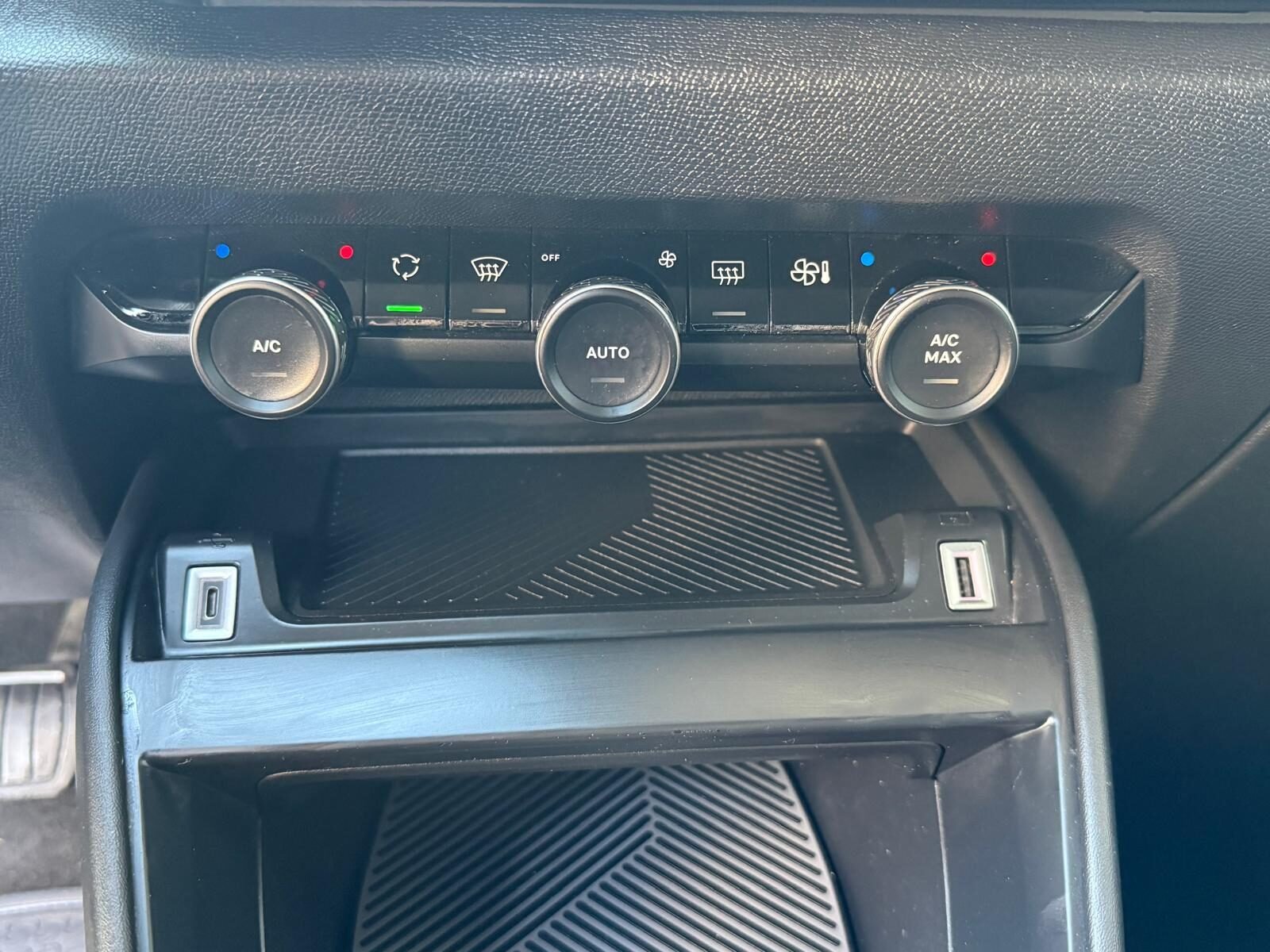 CITROEN NUEVO C4  BLUEHDI 130 S&S EAT8 SHINE