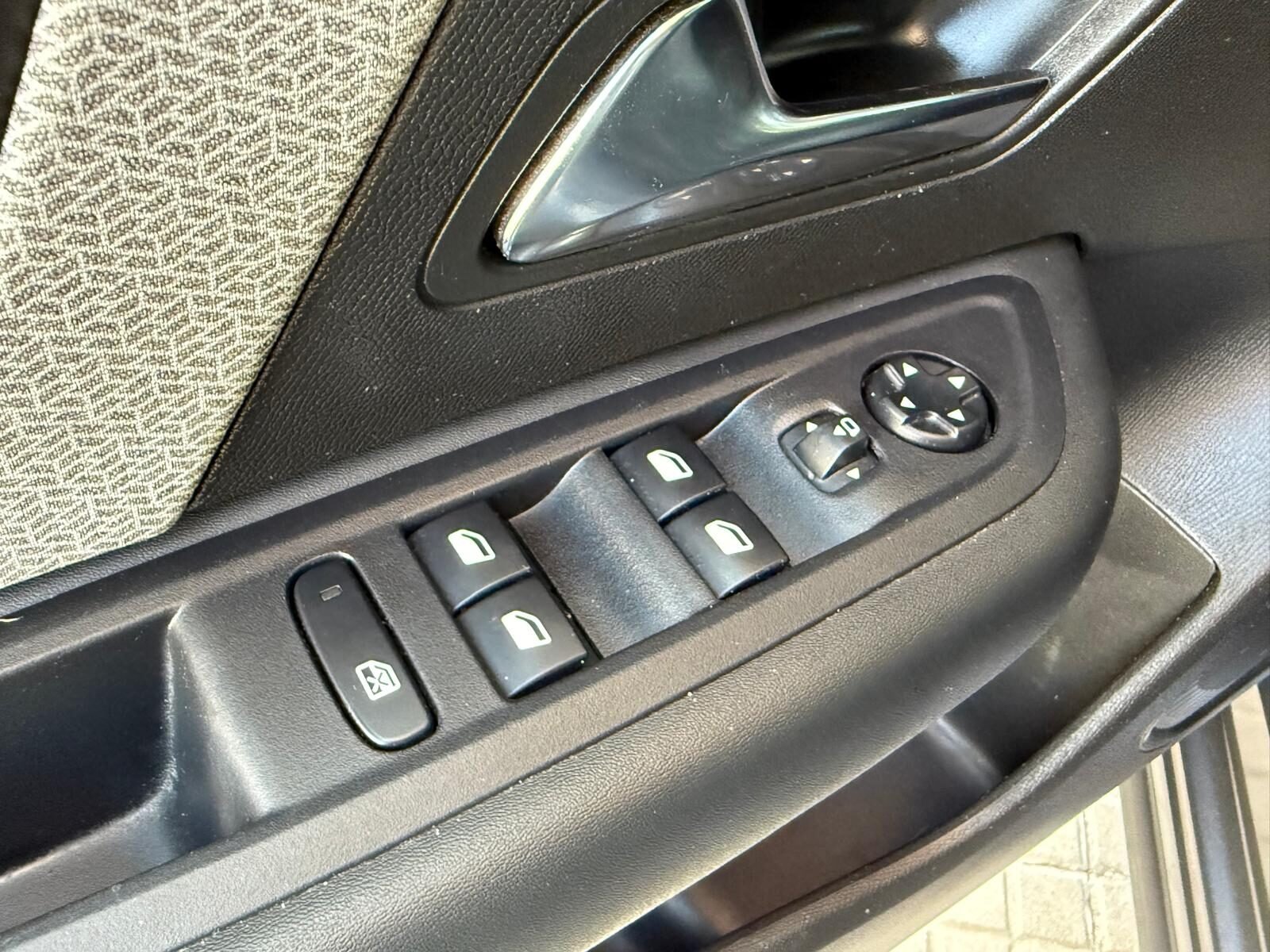 CITROEN NUEVO C4  BLUEHDI 130 S&S EAT8 SHINE