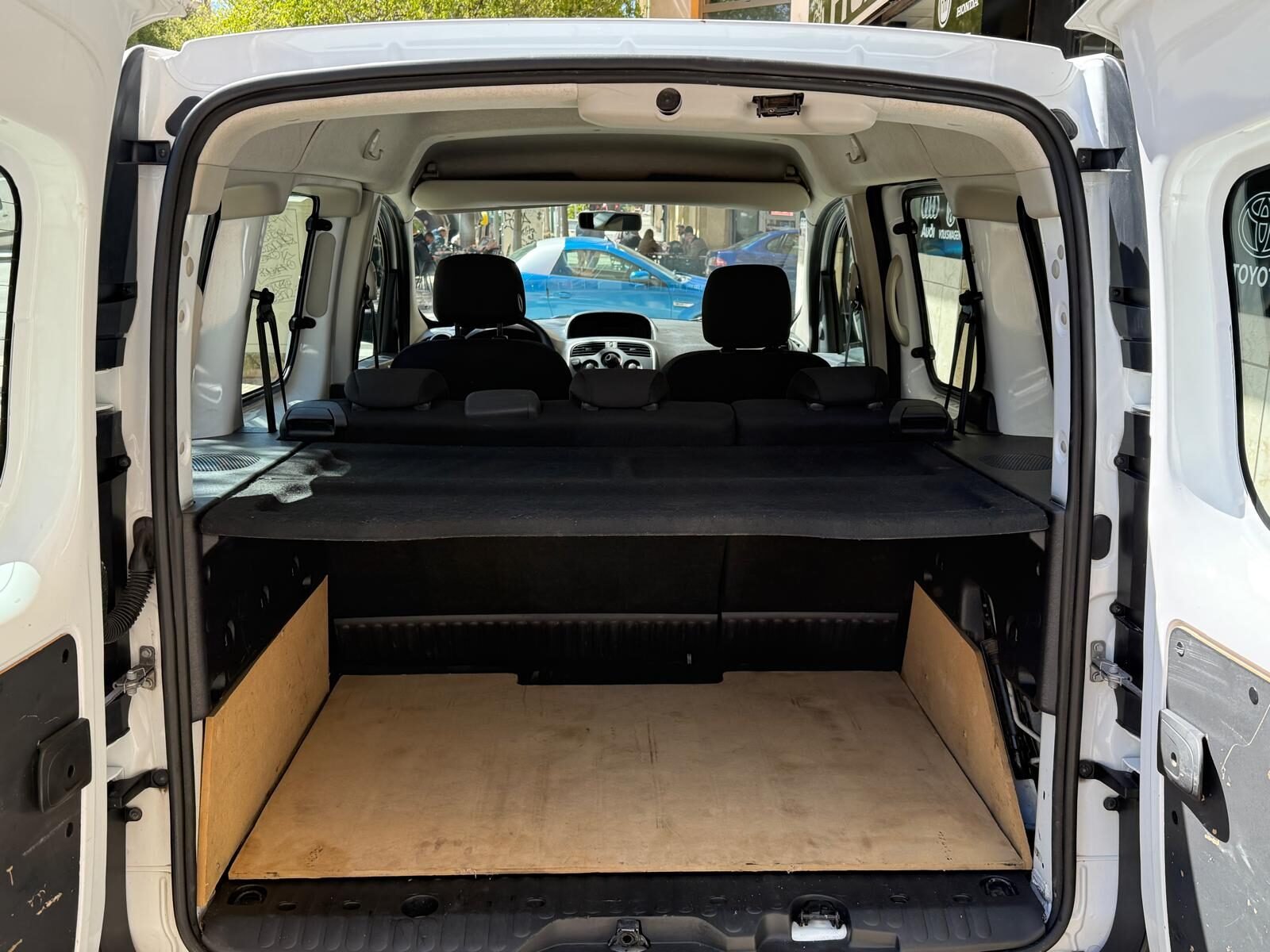 RENAULT Kangoo 1.5 BLUE DCI 95cv M1 6 VELOCIDADES