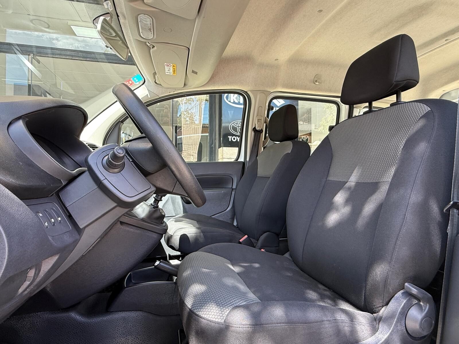 RENAULT Kangoo 1.5 BLUE DCI 95cv M1 6 VELOCIDADES