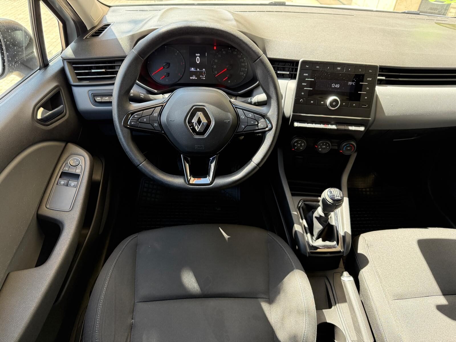 RENAULT Clío 1.5 BLUE DCI BUSINESS 85cv 6 velocidades