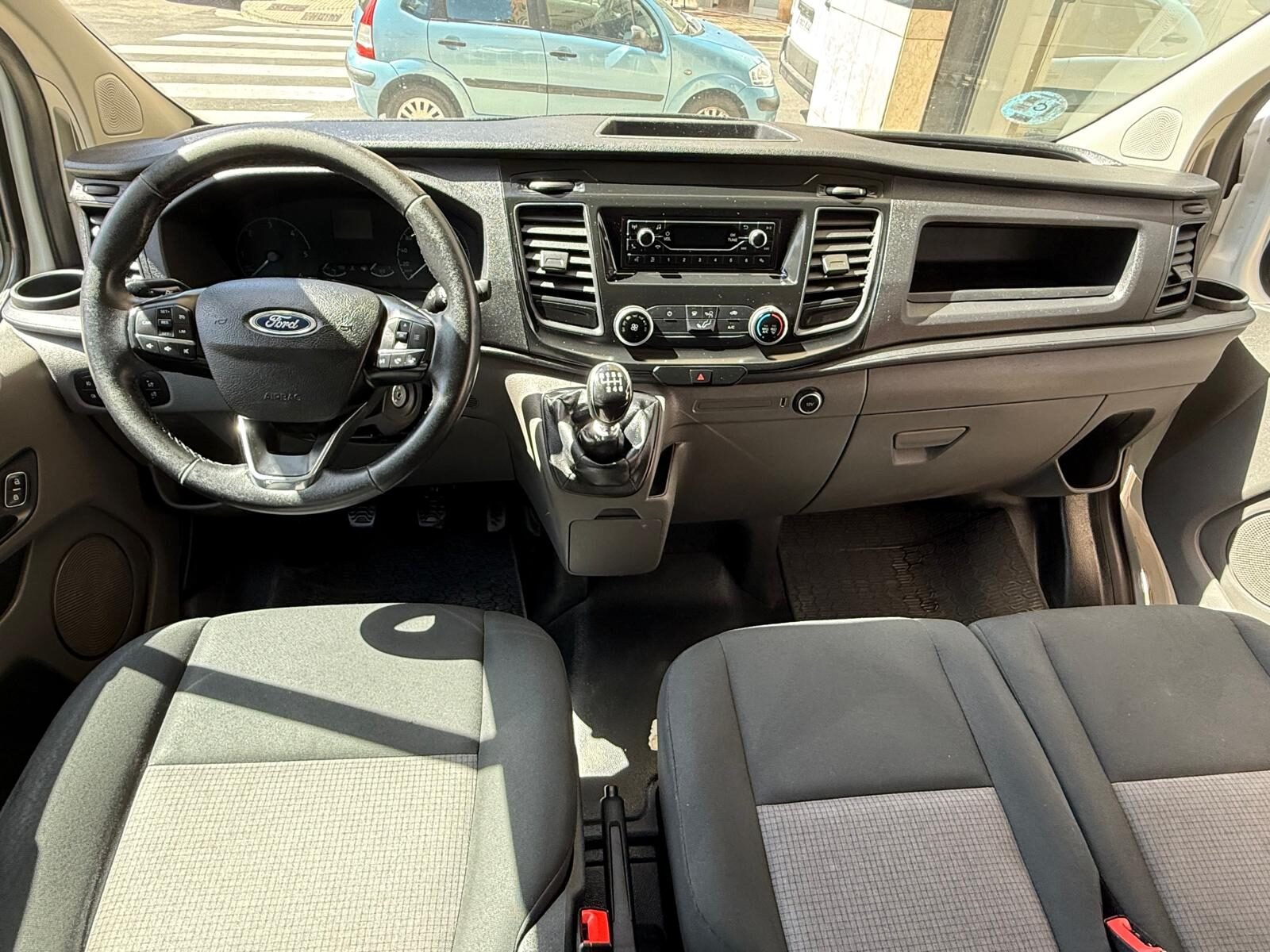FORD Custom TRANSIT CUSTOM VAN 2.0TDCi 6 PLAZAS