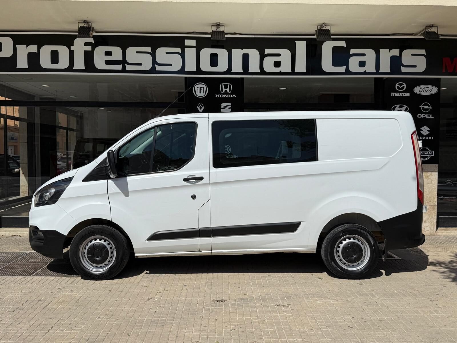 FORD Custom TRANSIT CUSTOM VAN 2.0TDCi 6 PLAZAS