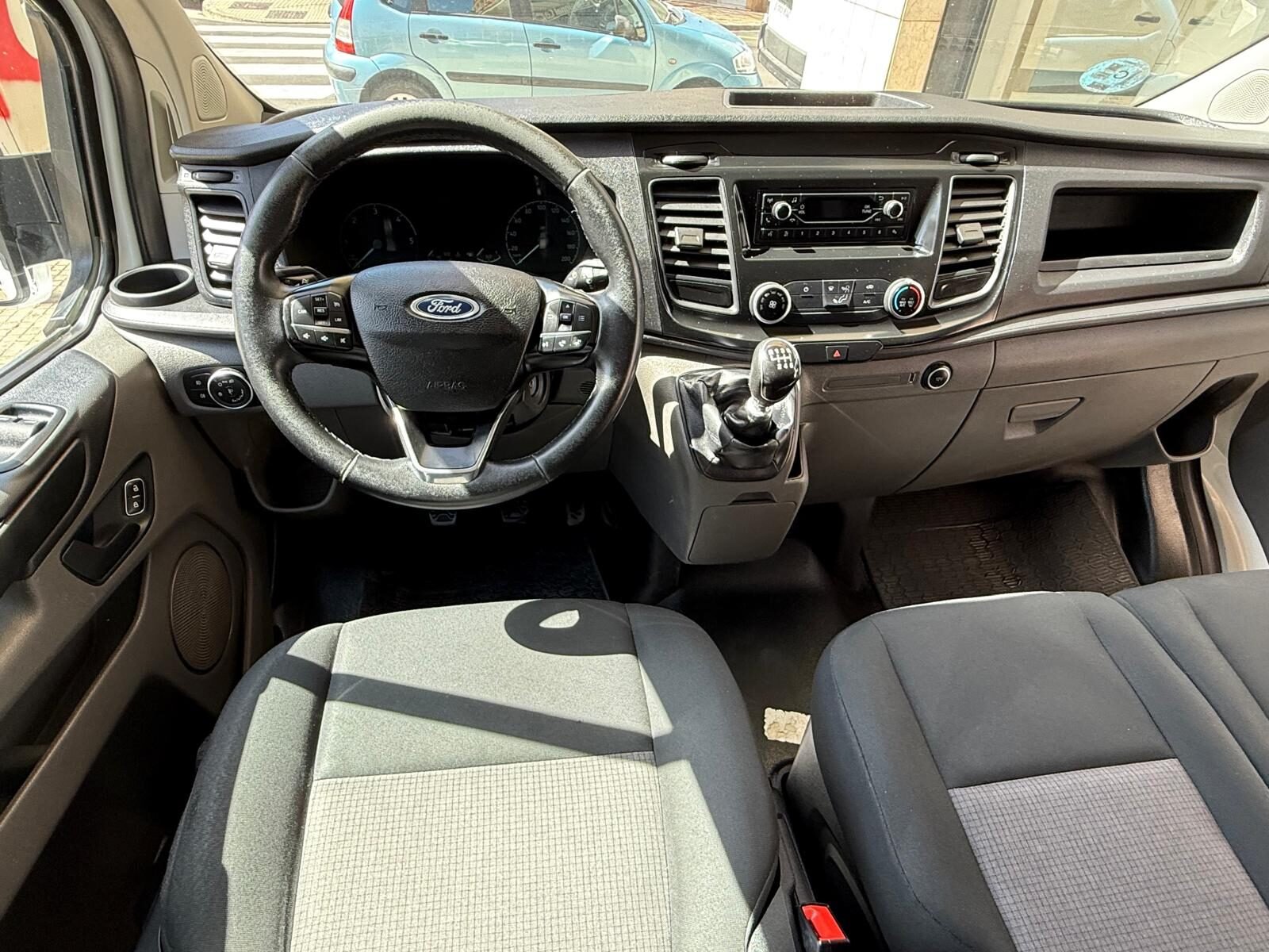 FORD Custom TRANSIT CUSTOM VAN 2.0TDCi 6 PLAZAS